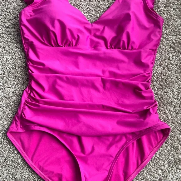DKNY Fuchsia Ruffled Swimsuit Size L - Picture 4 of 8